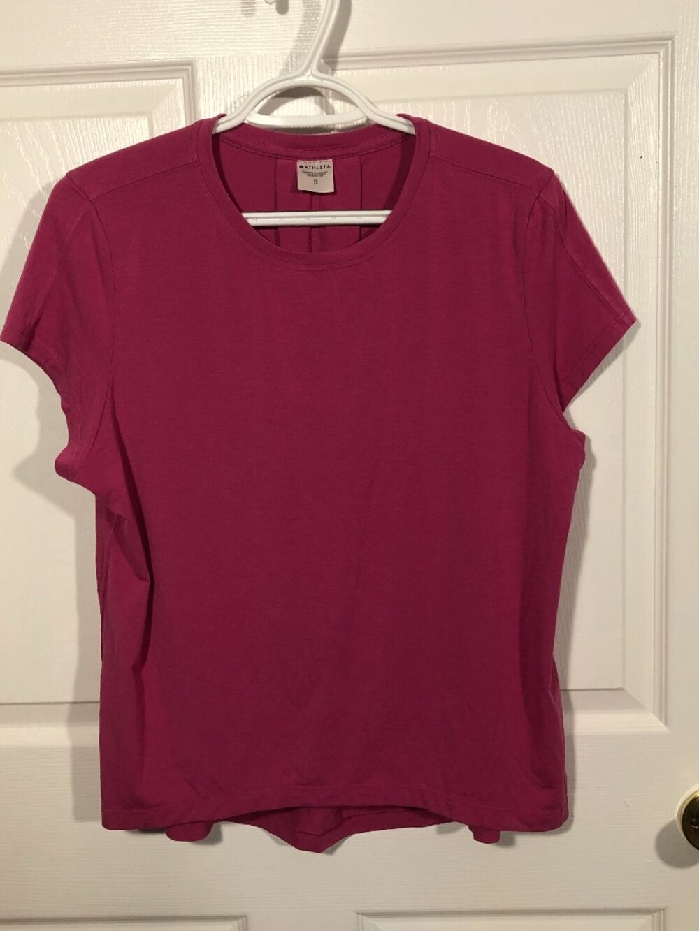 Athleta women pink short sleeve TS, size XS